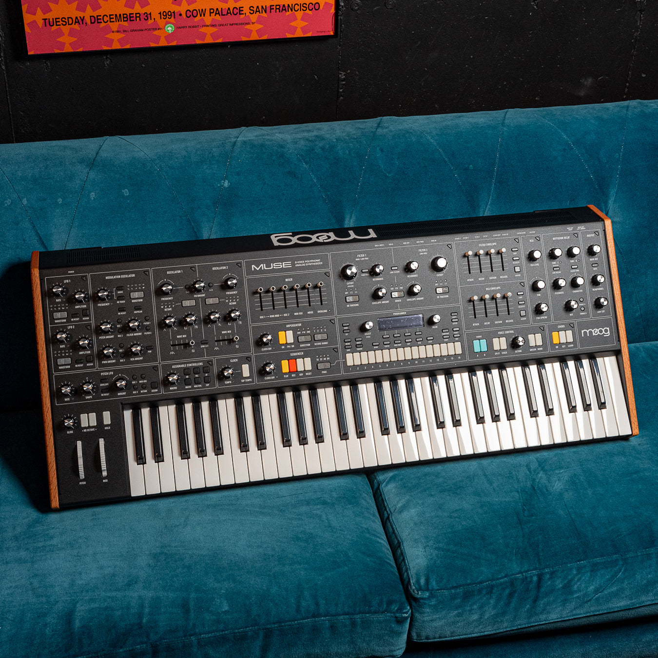 Moog Muse 07.31.2024 Moog Muse 8-Voice Polyphonic Analog Synthesizer MOOGMUSE-06.jpg__PID:13d916a9-670f-4aad-9324-f87b26cf47c0