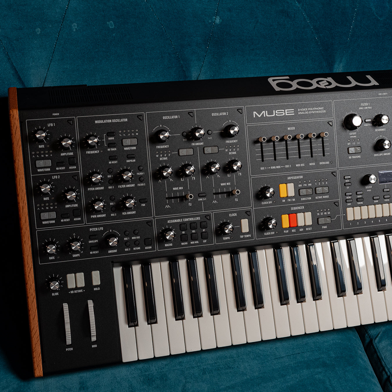 Moog Muse 07.31.2024 Moog Muse 8-Voice Polyphonic Analog Synthesizer MOOGMUSE-07.jpg__PID:d916a967-0f7a-4d93-a4f8-7b26cf47c010