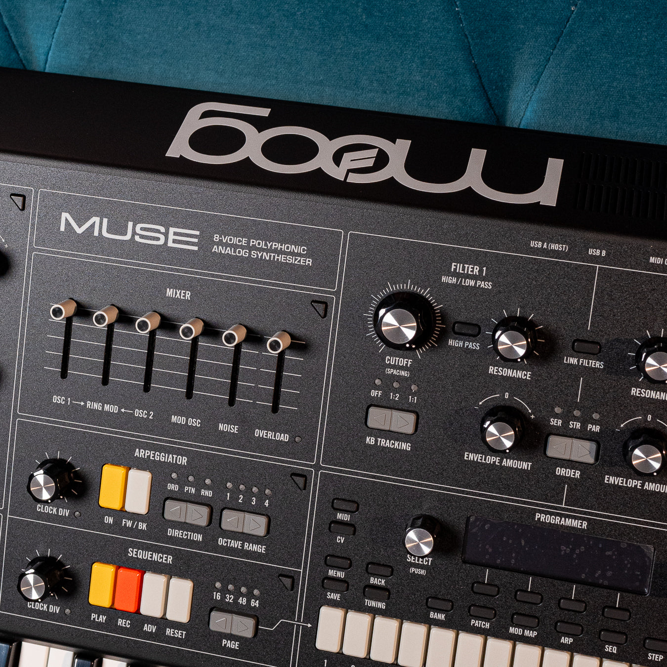 Moog Muse 07.31.2024 Moog Muse 8-Voice Polyphonic Analog Synthesizer MOOGMUSE-08.jpg__PID:16a9670f-7aad-4324-b87b-26cf47c010a3